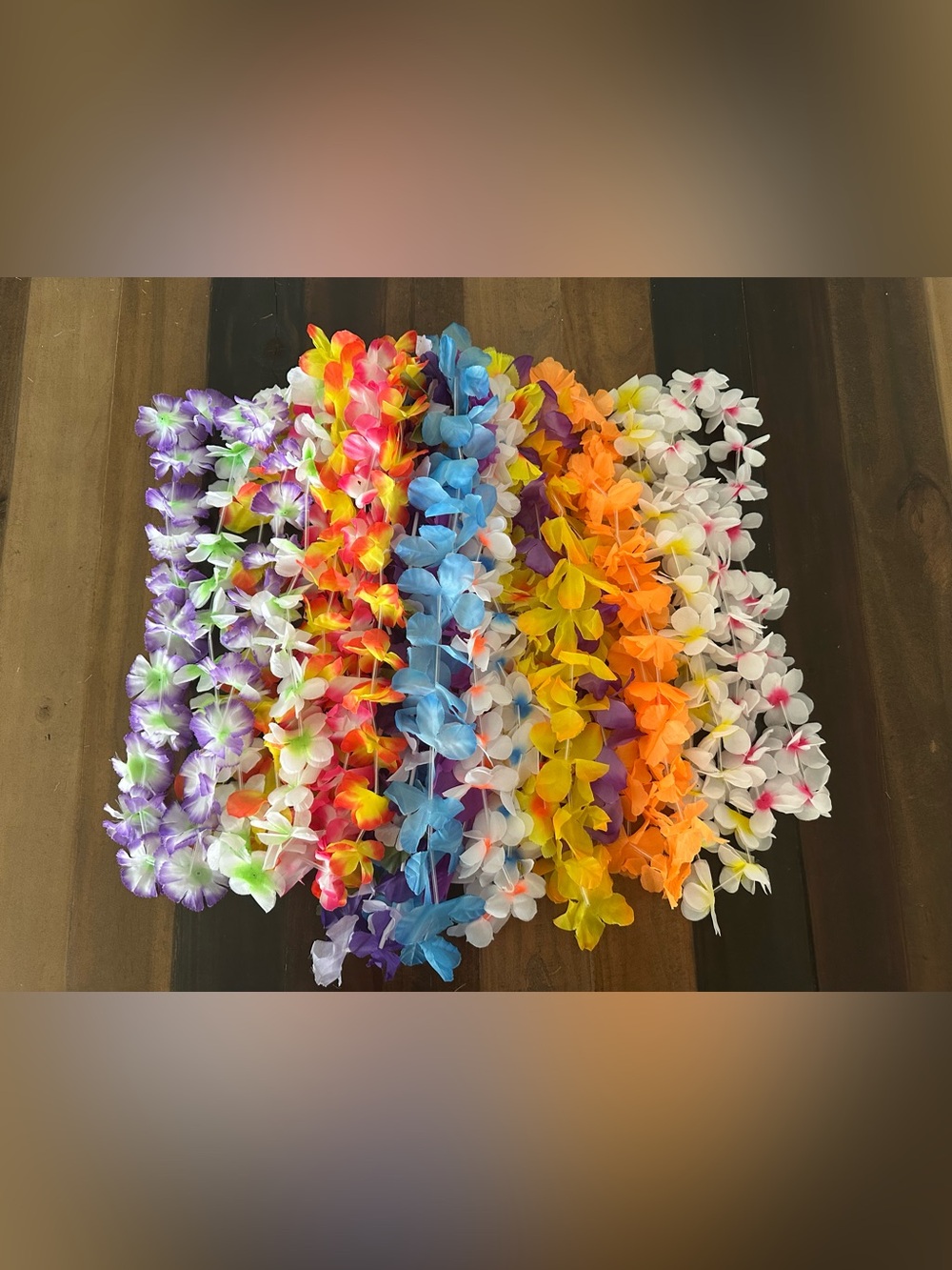 Source Unknown Multicolor Hawaiian Flower Leis - Assorted Bright Colors